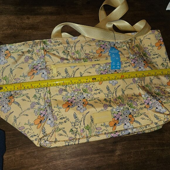Vera Bradley Reactive Drawstring Family Tote Floral Sunshine - Picture 2 of 5